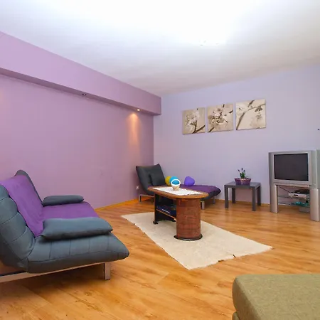 Nadia 1493 Apartmán *