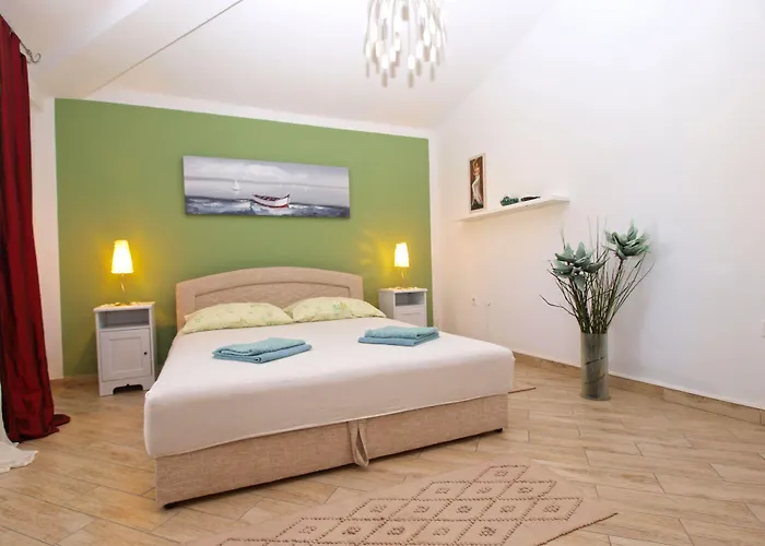 아파트 Nadia 1493