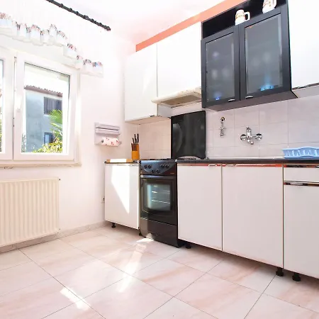 Apartment Nadia 1493