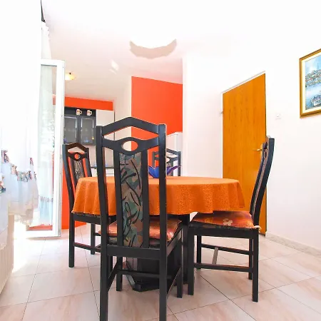 Apartment Nadia 1493